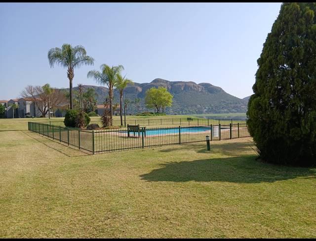 2 BEDROOM APARTMENT FOR SALE IN KEY WEST ESTATE